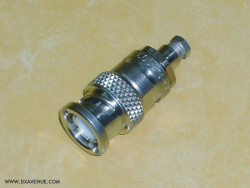 BNC-Male Radiall R141.003 Straight plug clamp