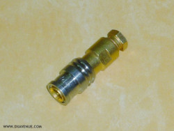 SMB Radiall R117003 Lock plug 2.6mm
